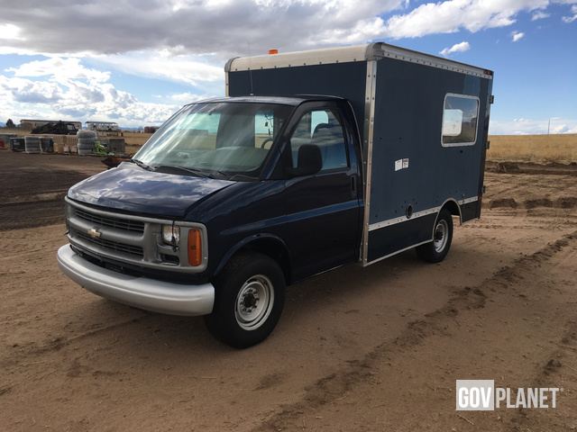 2001 chevrolet express cargo van