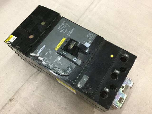 (4) Square D KA36225 Circuit Breakers