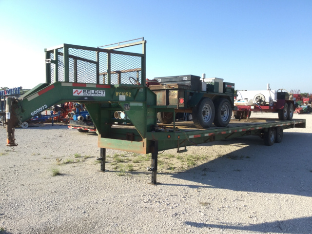 2007 Trailmaster T/A Equipment Trailer