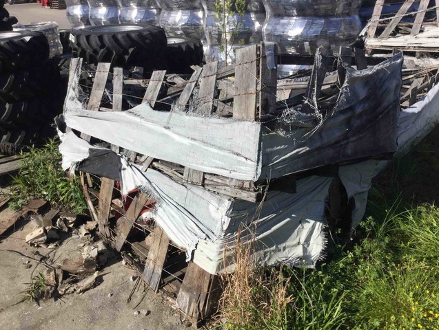 Lot of (2) Mahindra 52" Belly Mowers - Fits Mahindra Tractor Model 1815 Lot of (2) Mahindra 52" Belly Mowers - Fits Mahindra Tractor Model 1815