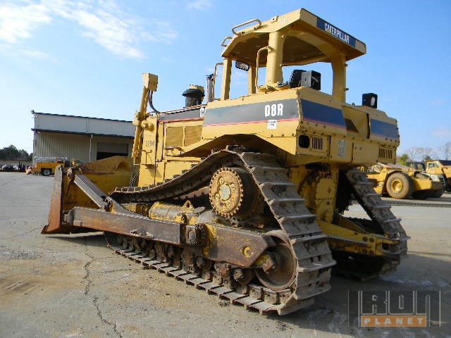1997 Caterpillar D8R Crawler Tractor in Mount Juliet, Tennessee