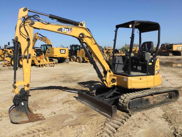 2015 Cat 304E2CR Mini Excavator 2015 Cat 304E2CR Mini Excavator
