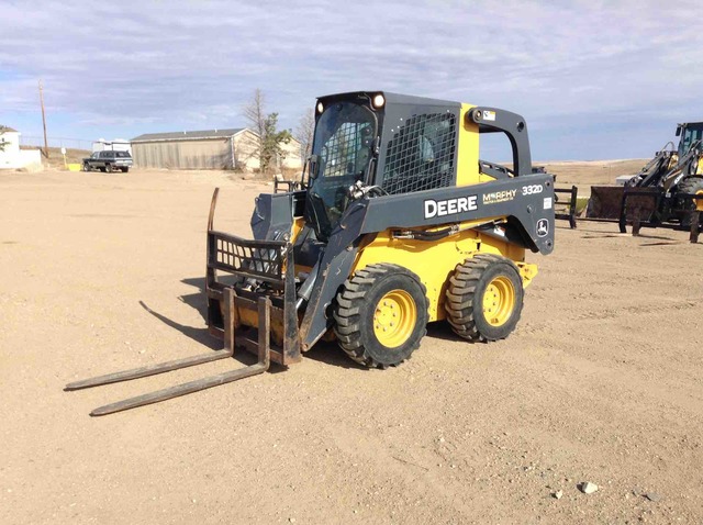 2012 John Deere 332D Skid Steer Loader 2012 John Deere 332D Skid Steer Loader