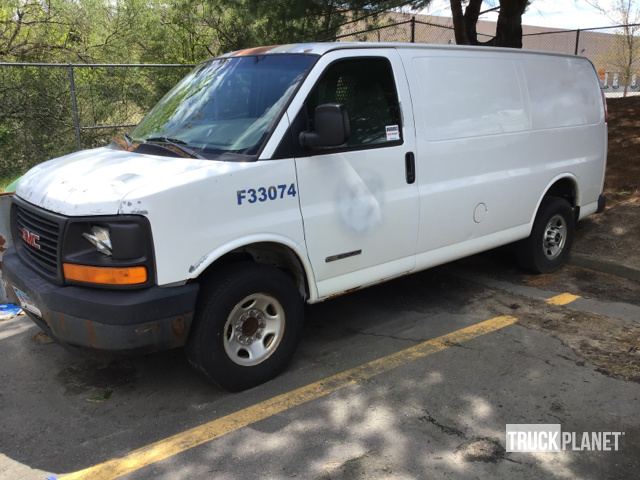 2005 gmc savana g3500