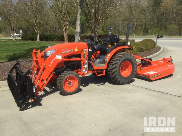 2018 Kubota B2650HSD 4WD Tractor in Hayes, Virginia, United States