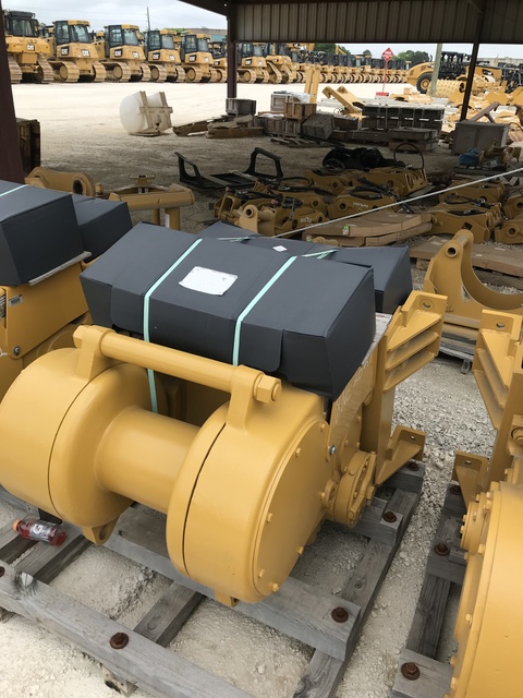 Cat Crawler Tractor Winch - Fits D6T