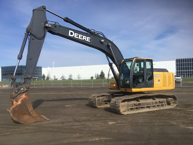 2010 John Deere 200D Track Excavator