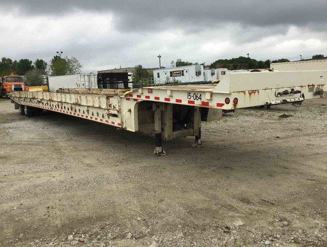 2005 Tail King TK70SA-532 T/A Sliding Axle Trailer