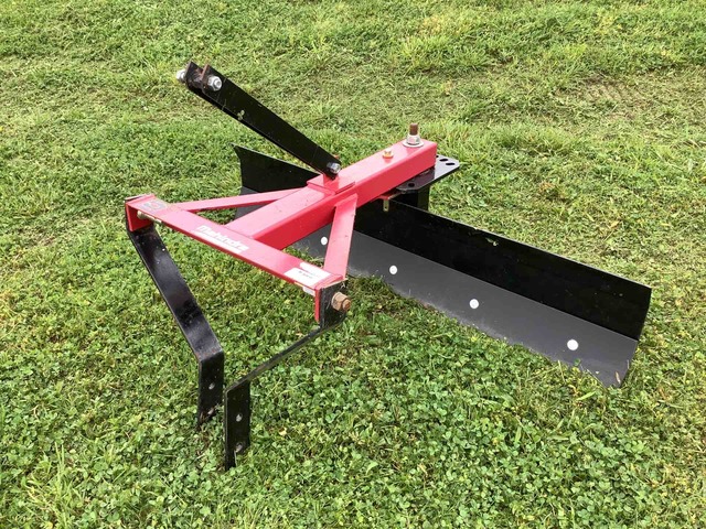 Mahindra 5' Scraper Blade - Unused Mahindra 5' Scraper Blade - Unused