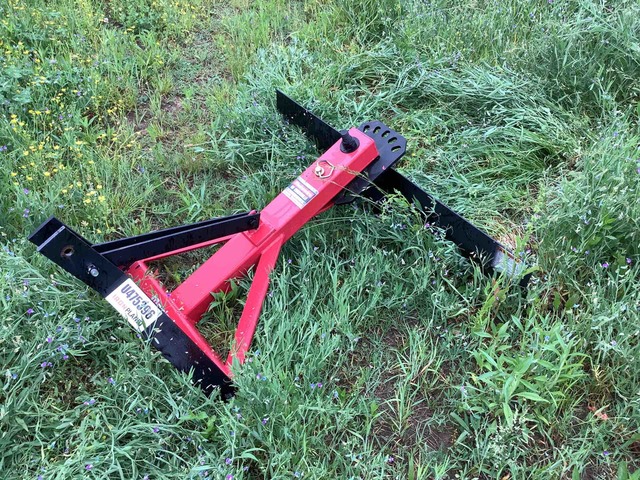 Mahindra 4' Scraper Blade - Unused Mahindra 4' Scraper Blade - Unused