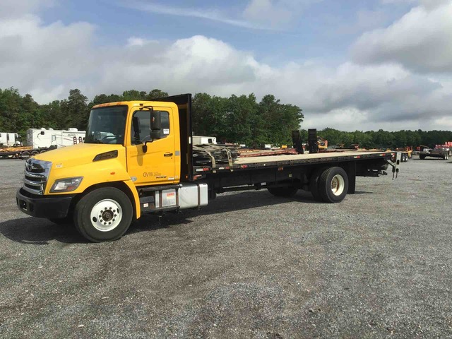 2015 Hino 268 4x2 S/A Flatbed Truck