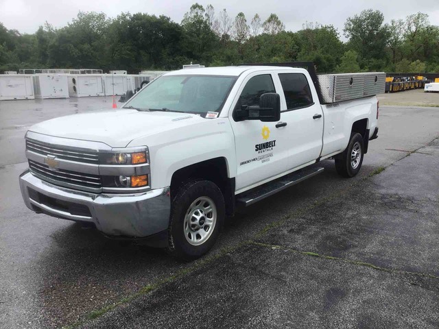 2015 Chevrolet Silverado C3500 HD 4x2 Crew Cab Pickup 2015 Chevrolet Silverado C3500 HD 4x2 Crew Cab Pickup