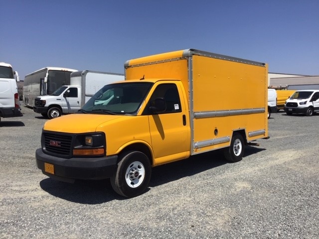 2015 GMC Savana G3500 4x2 Van Truck