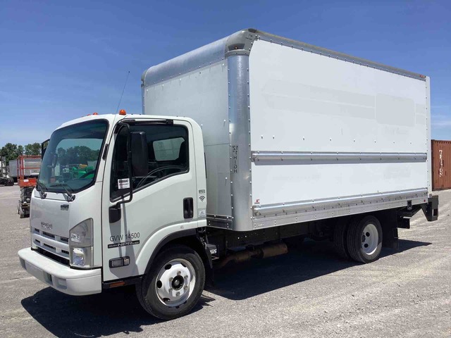 2015 Isuzu NPR HD 4x2 Van Truck