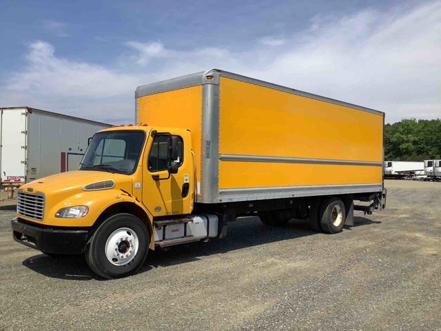 2014 Freightliner M2 106 Van Truck
