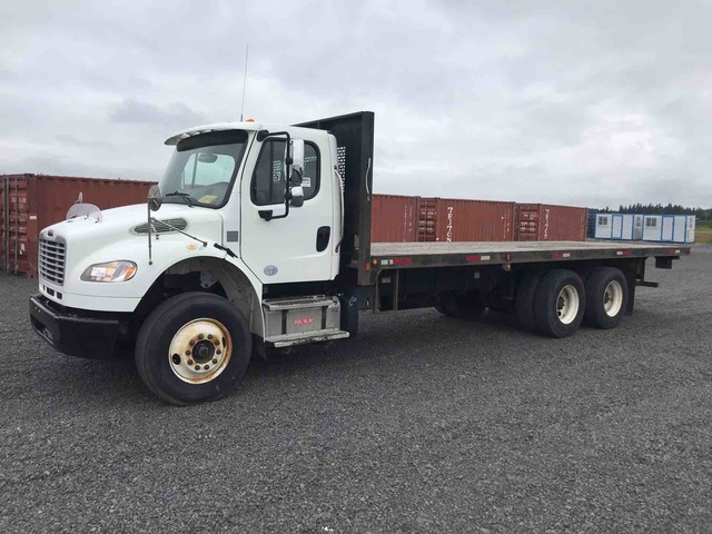 2013 Freightliner M2 106 6x4 T/A Flatbed Truck