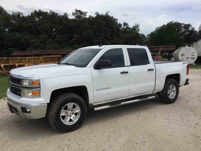 2014 Chevrolet 1500 Z71 4x4 Sliverado LT Crew Cab Pickup 2014 Chevrolet 1500 Z71 4x4 Sliverado LT Crew Cab Pickup
