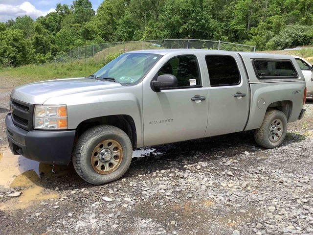 2010 Chevrolet Silverado K1500 4x4 Crew Cab Pickup 2010 Chevrolet Silverado K1500 4x4 Crew Cab Pickup