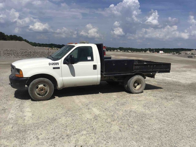 1999 Ford F-350 Super Duty XL 4x2 Dually Pickup 1999 Ford F-350 Super Duty XL 4x2 Dually Pickup