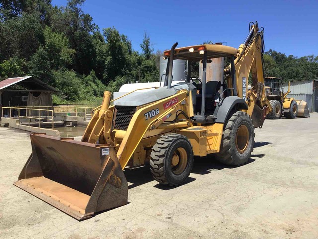 John Deere 710G 4x4 Backhoe Loader John Deere 710G 4x4 Backhoe Loader