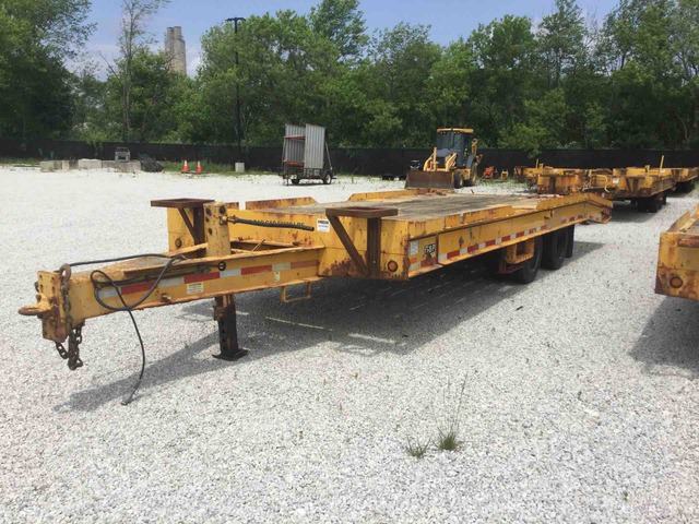 2010 Felling T/A Tilt Deck Equipment Trailer