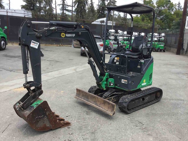2014 (unverified) John Deere 17D Hydraulic Mini Excavator 2014 (unverified) John Deere 17D Hydraulic Mini Excavator