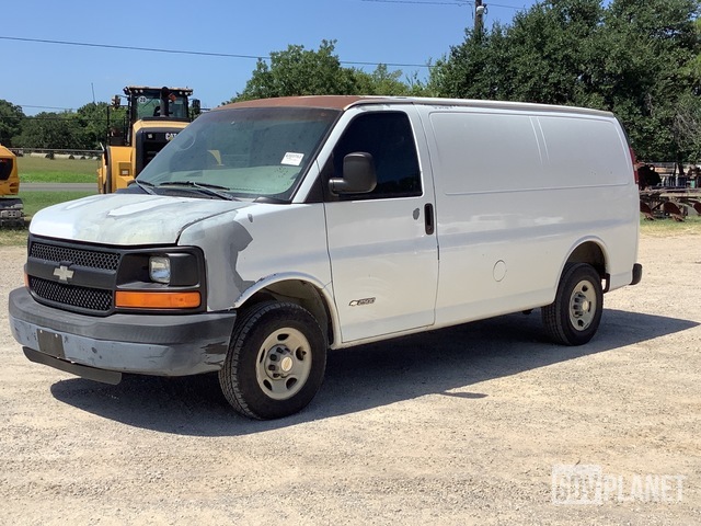 2004 chevrolet express g2500