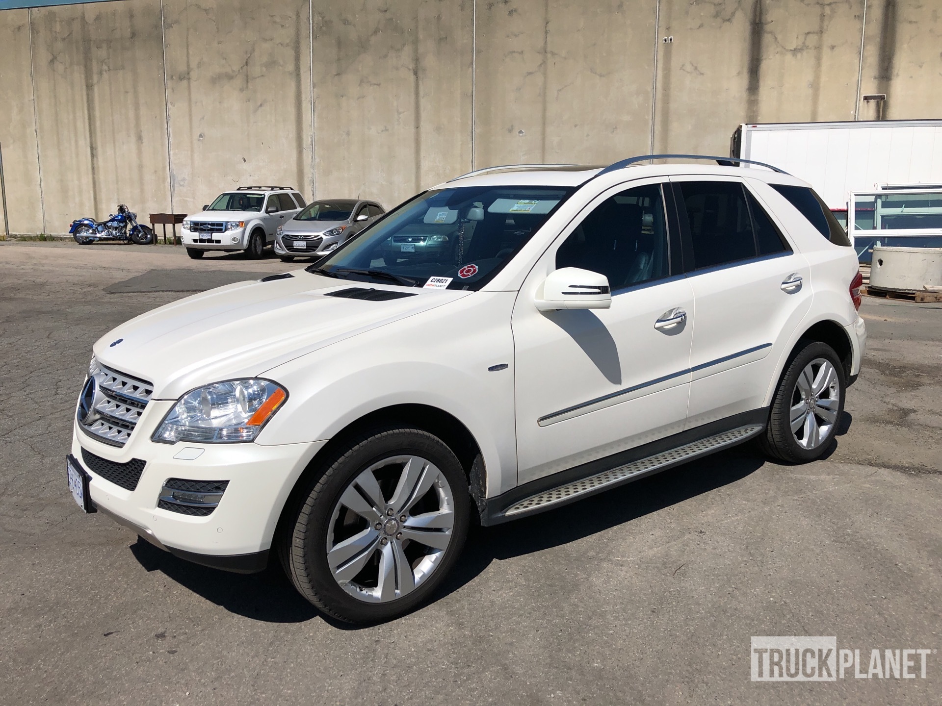 2011 Mercedes-Benz ML350 AWD SUV in Burnaby, British Columbia, Canada  (IronPlanet Item #3950979), image size:1920x1440
