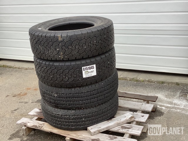 Surplus 2 Firestone 265 75r16 Tires 2 Bfgoodrich 265 70r17 Tires In Wasilla Alaska United States Govplanet Item