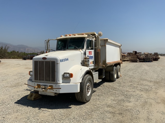 2006 Peterbilt 357 6x4 T/A Dump Truck 2006 Peterbilt 357 6x4 T/A Dump Truck