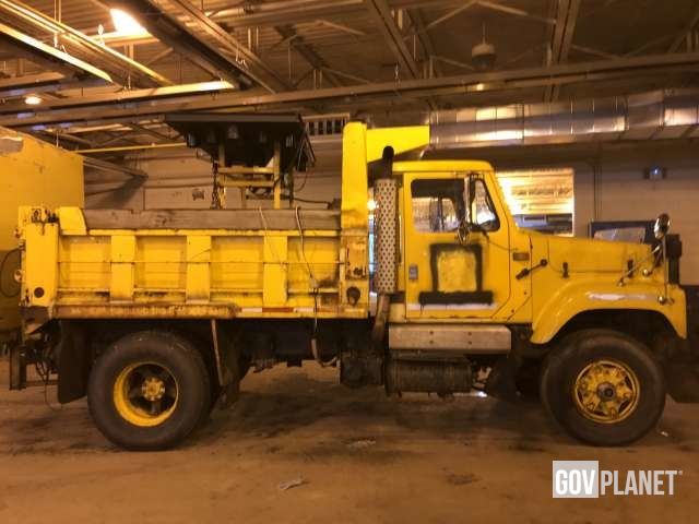 1982 International 2554 S/A Dump Truck - P6012064 in
