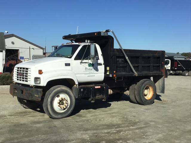 1999 GMC C7500 4x2 S/A Dump Truck 1999 GMC C7500 4x2 S/A Dump Truck