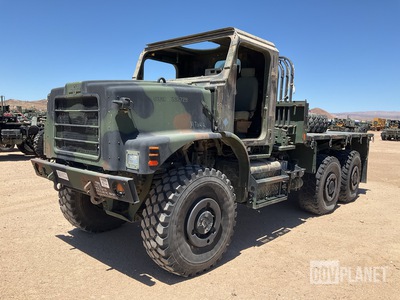 2002 Oshkosh AMK23 MTVR 7 Ton 6x6 Cargo Truck