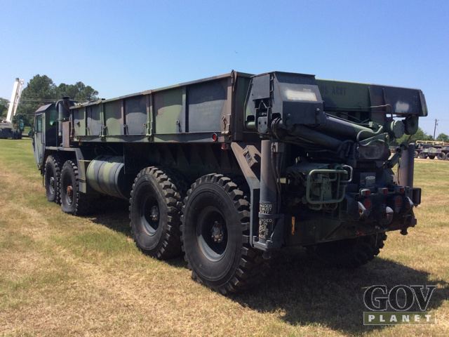 Surplus 1982 Oshkosh M977 HEMTT 8x8 Truck w/Rear Mounted