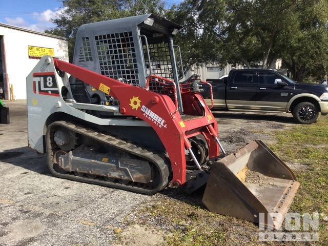 2016 Takeuchi TL8 Compact Track Loader in Bradenton, Florida, United