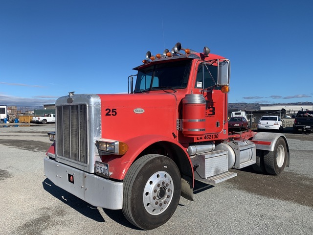 1995 Peterbilt 379 4x2 S/A Day Cab Truck Tractor 1995 Peterbilt 379 4x2 S/A Day Cab Truck Tractor