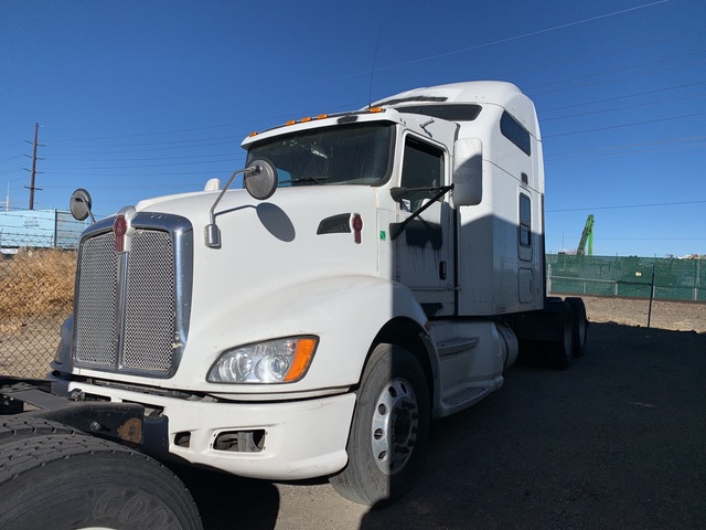 2009 (unverified) Kenworth T660 6x4 T/A Sleeper Truck Tractor 2009 (unverified) Kenworth T660 6x4 T/A Sleeper Truck Tractor