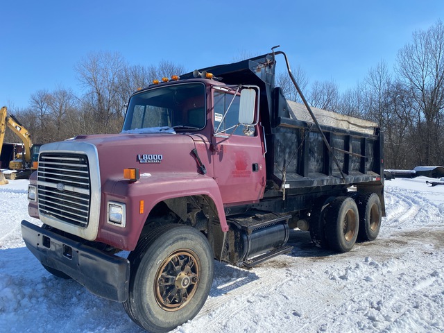 1994 Ford LNT8000F 6x4 T/A Dump Truck 1994 Ford LNT8000F 6x4 T/A Dump Truck