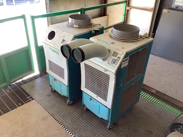 Lot of (2) MovinCool Electric Air Conditioners Lot of (2) MovinCool Electric Air Conditioners