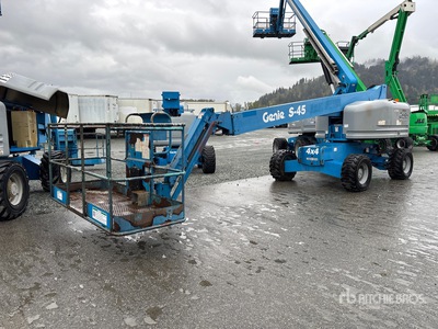 2013 Genie S-45 4WD Diesel Telescopic Boom Lift