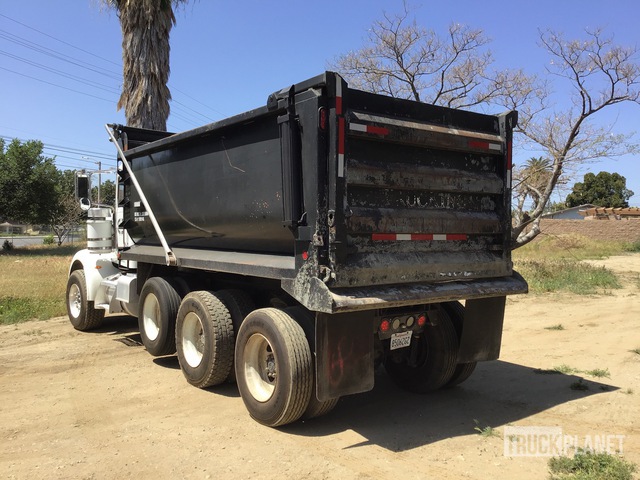 2010 Peterbilt 367 Tri/A Dump Truck in Rancho Cucamonga