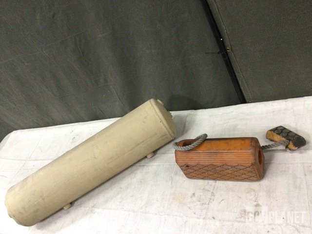 Surplus (5) Navistar 3863741C1 Pressure Tanks & (2) 1509AS300-1 Surplus (5) Navistar 3863741C1 Pressure Tanks & (2) 1509AS300-1