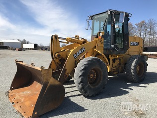 21c952b2-03c9-41b0-a046-