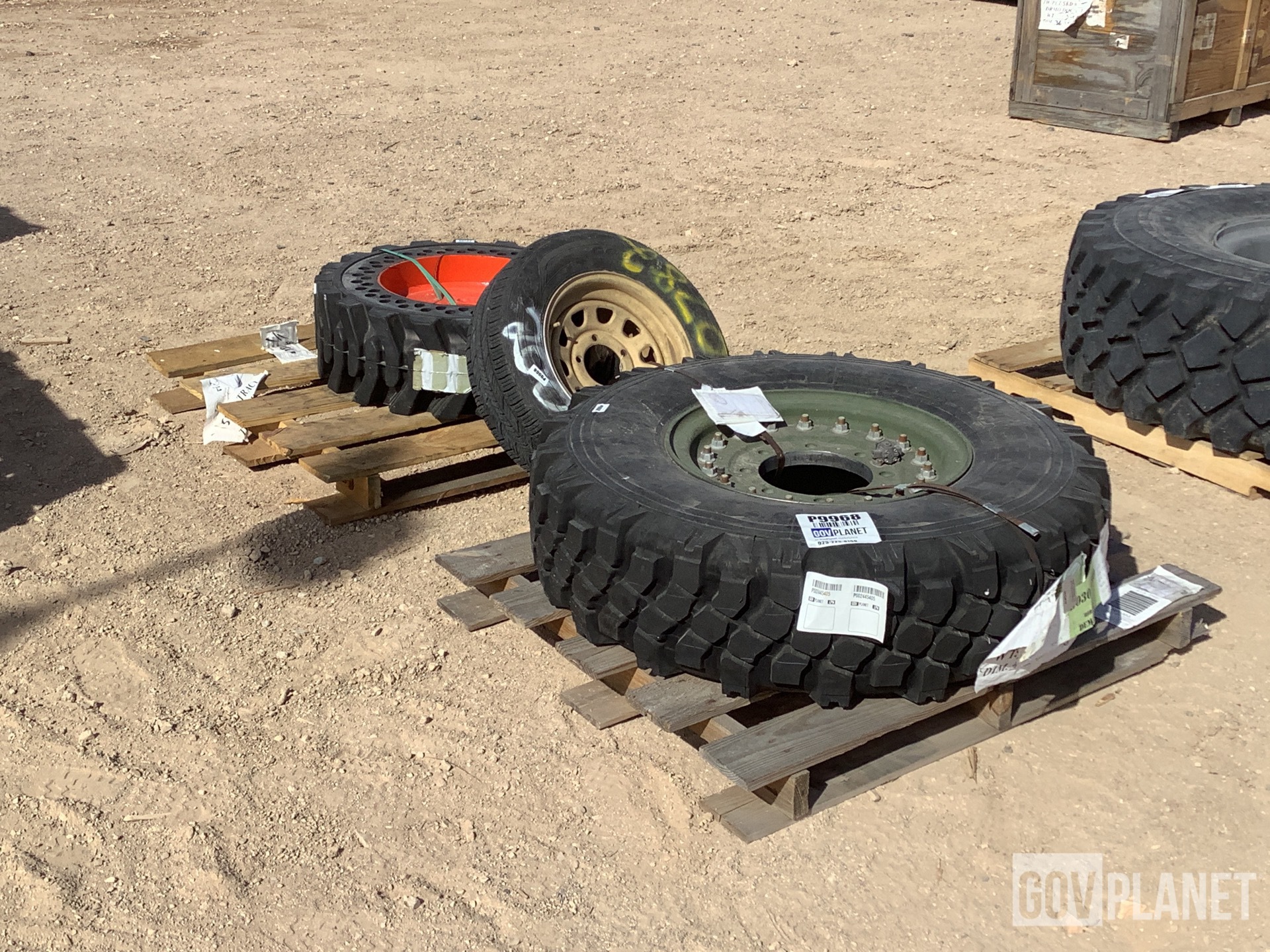 Surplus (3) Assorted Tires w/Wheels in Yermo, California, United ...