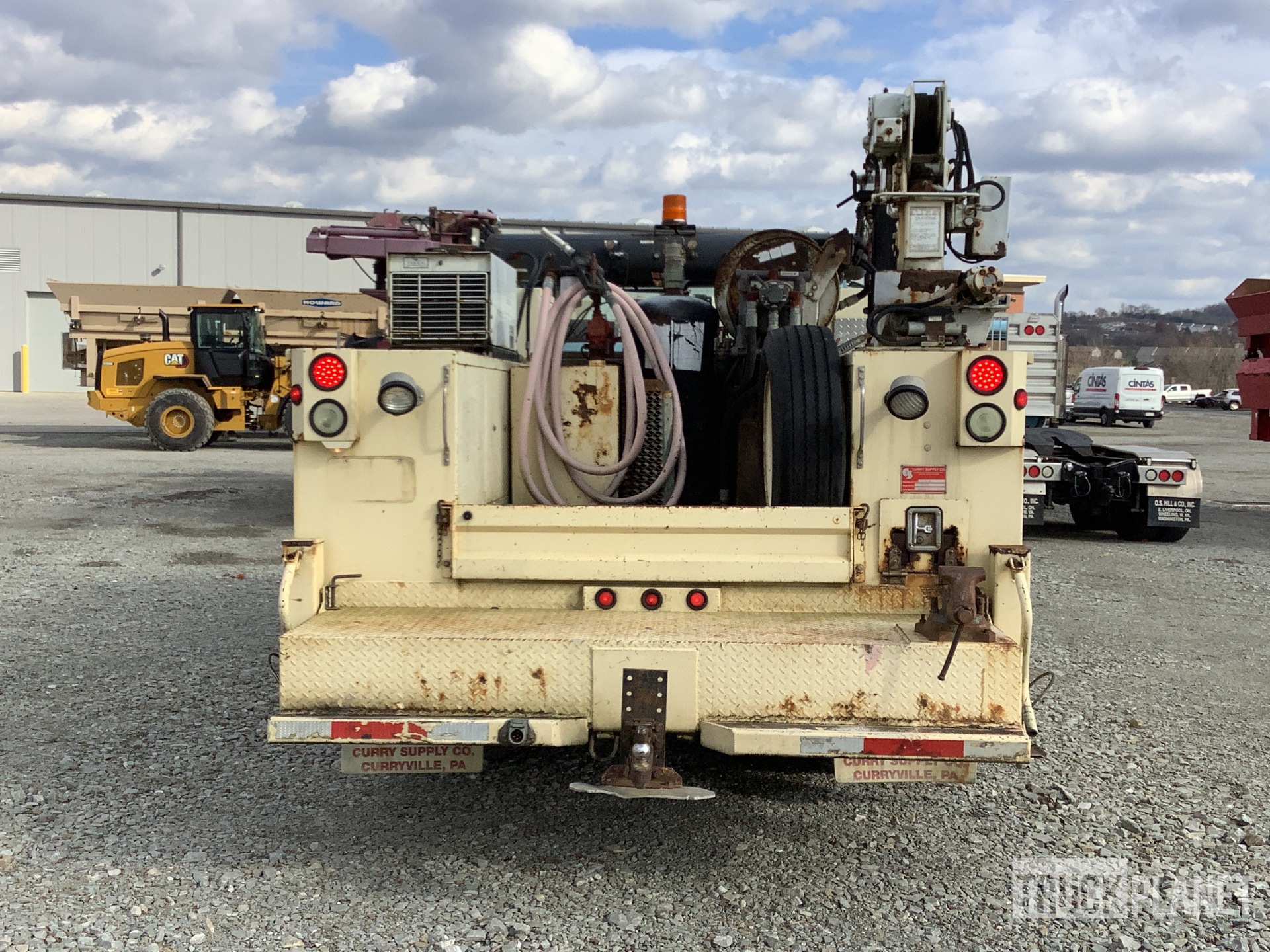2001 Freightliner FL60 4x2 Service Truck in Canonsburg, Pennsylvania,  United States (TruckPlanet Item #5703353)