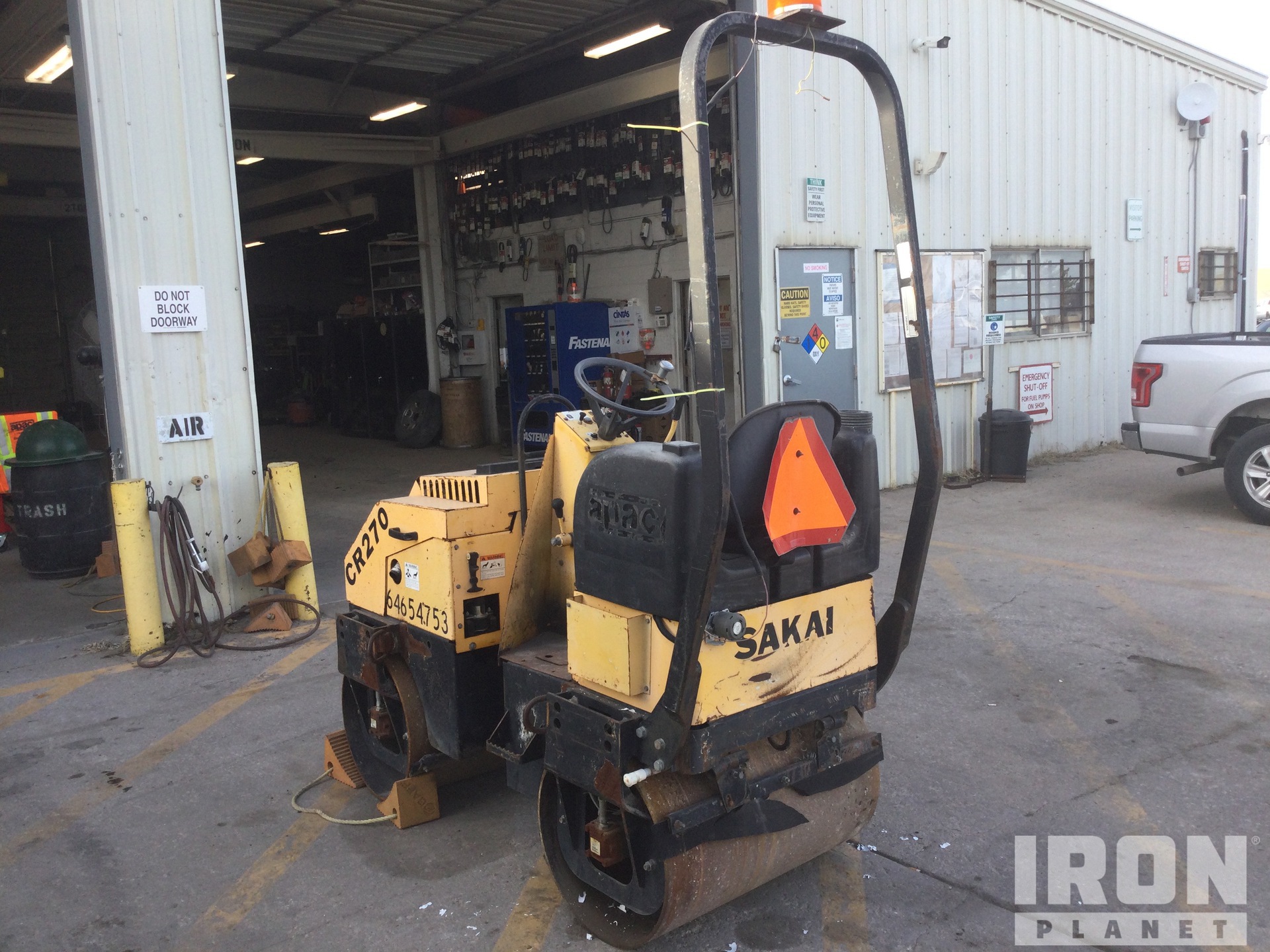 Sakai CR270 Double Drum Roller in Wichita, Kansas, United States  (IronPlanet Item #5812622)