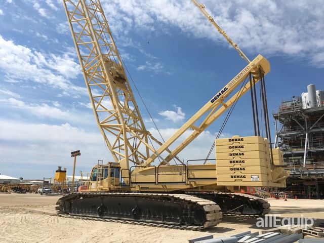 2001 (unverified) Demag CC2500 Lattice-Boom Crawler Crane in Ingleside ...