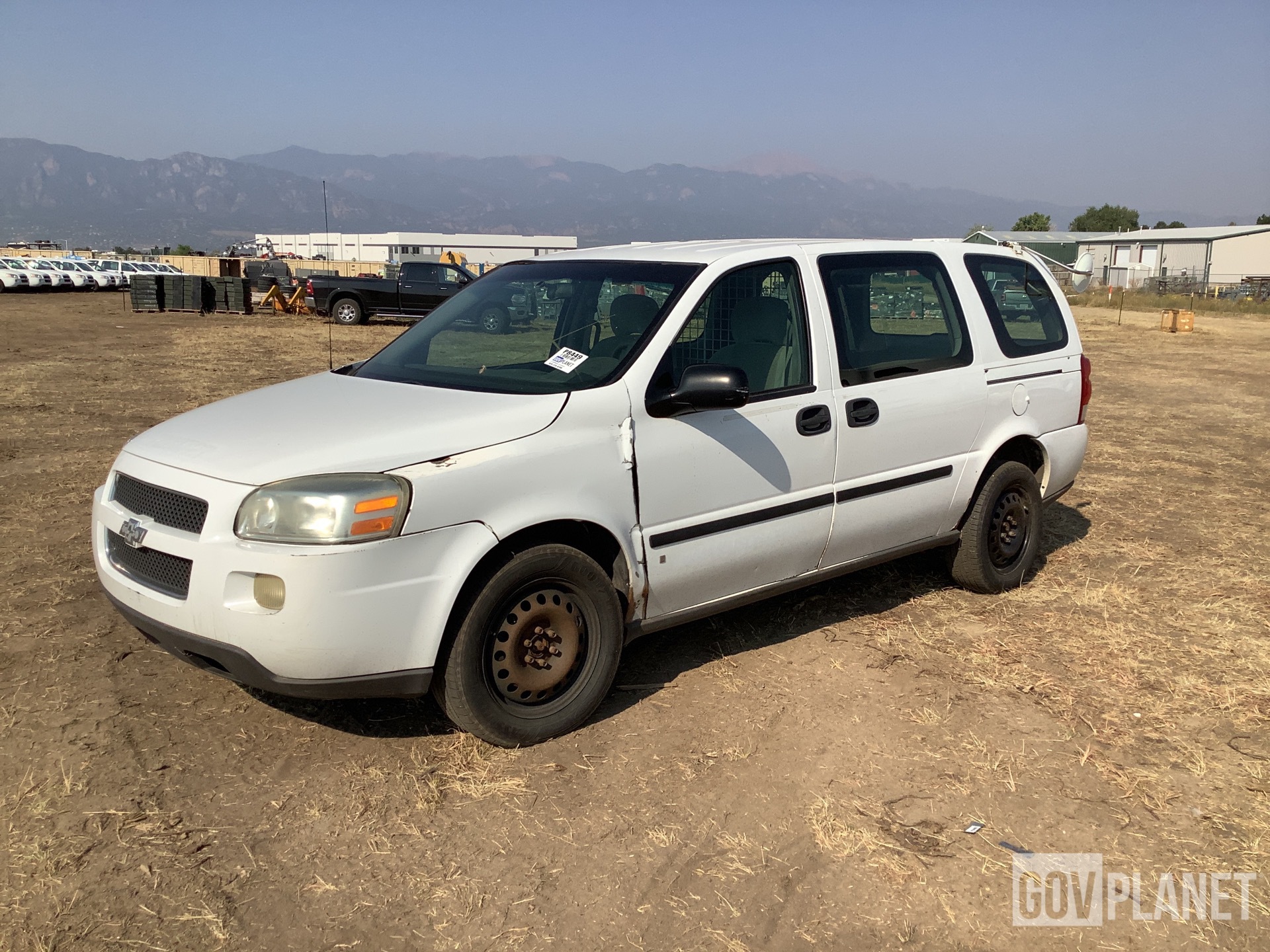 Chevrolet Uplander: Review, Pricing, Photos, and Specs, image size:1920x1440