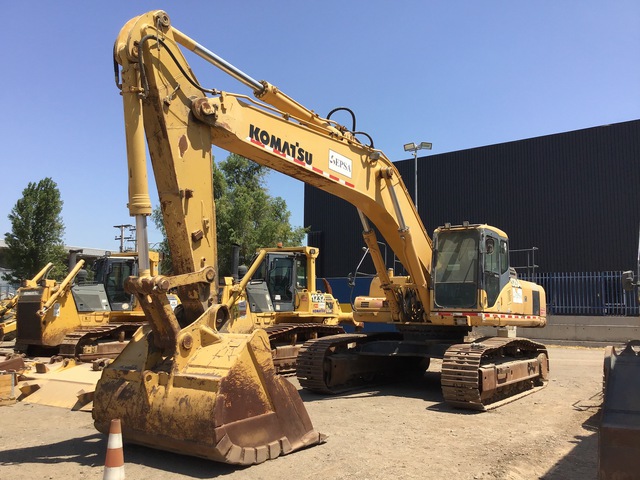 2005 Komatsu PC450-7K Tracked Excavator 2005 Komatsu PC450-7K Tracked Excavator