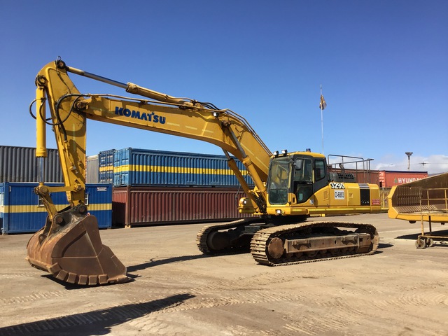 2005 Komatsu PC450-7K Tracked Excavator 2005 Komatsu PC450-7K Tracked Excavator